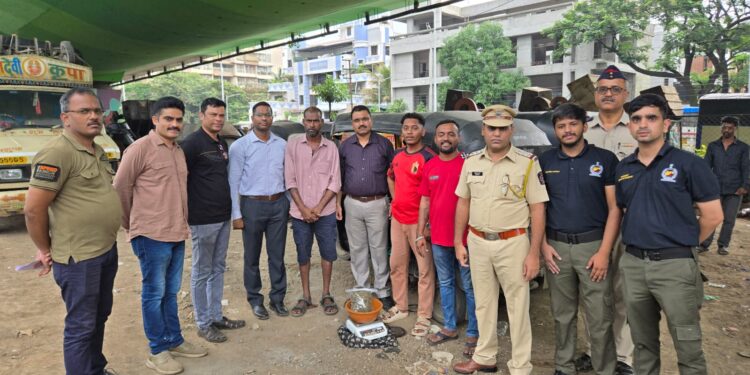 पनवेल शहर पोलिसांनी केला गांजा हस्तगत