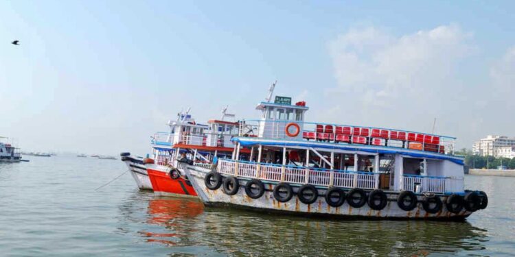 गेटवे ते मांडवा जलवाहतूक बंद