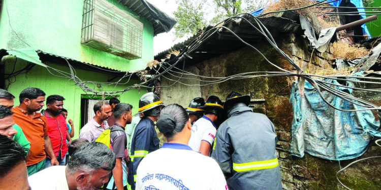 पनवेलमध्ये सिलिंडरला आग