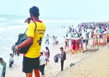 गणपतीपुळे किनाऱ्यावर दुर्घटनांचे सावट