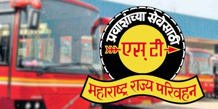 एसटी बस चालकाचा प्रताप