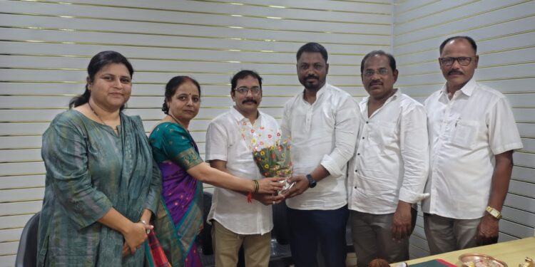 विनाशुल्क नोटरी कार्यालय सुरु