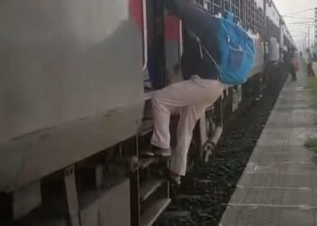 जीव मुठीत घेऊन प्रवास