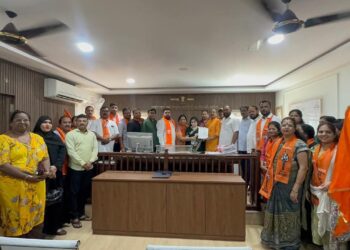 पनवेलमध्ये ठाकरे गटातर्फे आंदोलन