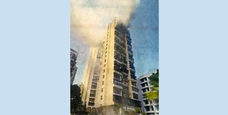 खारघरमधील ट्रायसिटी सिम्फनी इमारतीला आग