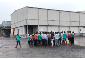 खानाव येथील सीफूड कंपनीविरोधात ग्रामस्थ आक्रमक