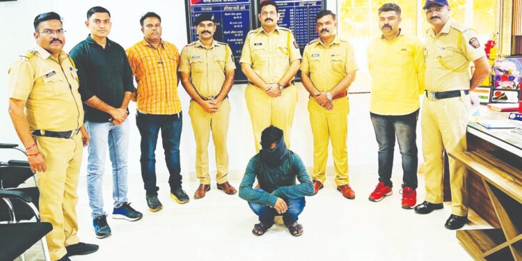 मित्राचा खून करून पसार झालेल्या आरोपीच्या सीमेवर मुसक्या आवळल्या