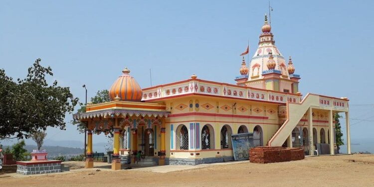 किल्ले बांधणी स्पर्धेचे आयोजन