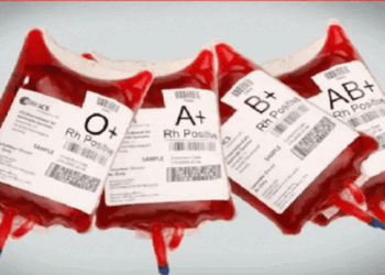 कमी संकलन रक्तपेढ्यावर नजर