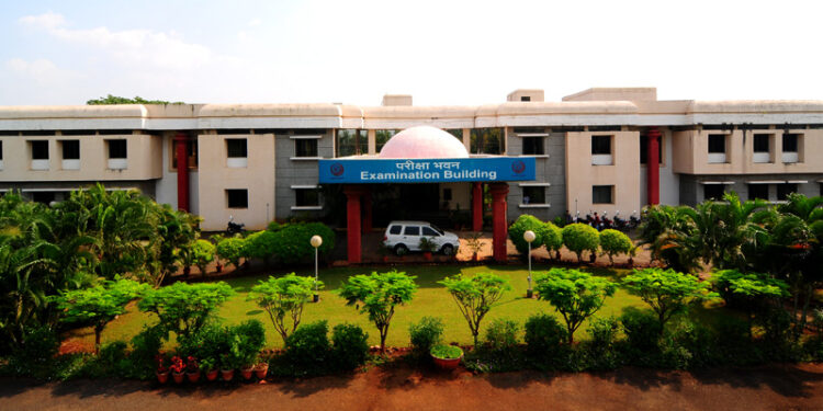 पुनर्परीक्षार्थी विद्यार्थ्यांना परीक्षा अर्ज भरण्यासाठी मुदतवाढ