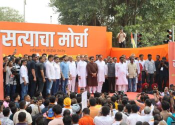 मुंबईत मतचोरीविरोधात जनआक्रोश