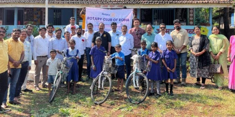 रोह्यातील विद्यार्थ्यांच्या पंखांना बळ