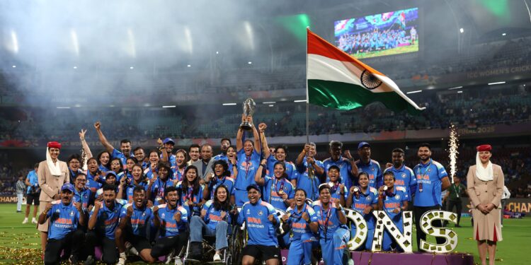 भारतीय महिला संघासह सपोर्ट स्टाफ होणार मालामाल