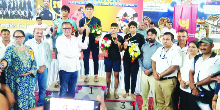 खालापूरच्या लावण्याचे राज्यस्तरीय यश