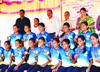 पालीवाला महाविद्यालयात खो-खोचा थरार