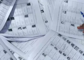 पनवेलमध्ये मतदार याद्यांवर हरकती दाखल