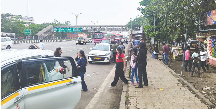 कळंबोली मॅकडोनाल्ड थांबा हलला