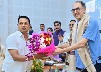 मच्छिमारांचे प्रश्न तात्काळ सोडवा