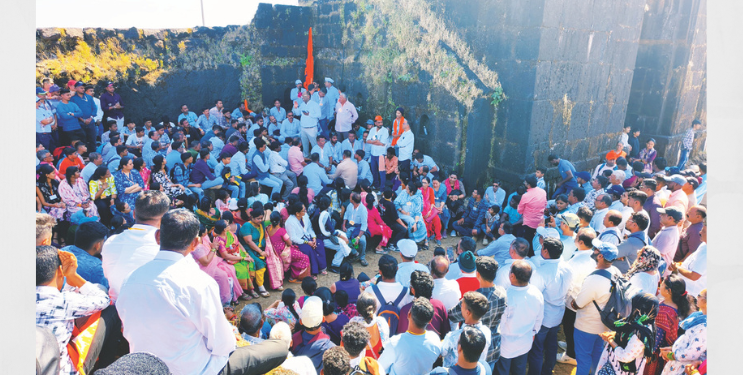 स्वबळावर मराठा भवन उभारण्याचा निर्धार