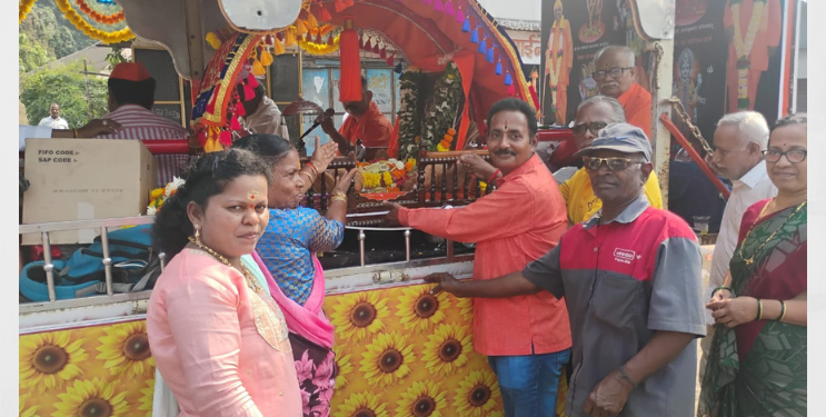 अलिबाग ते नारायणपूर पालखीचे स्वागत