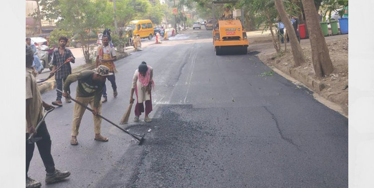 रस्ते दुरुस्तीच्या कामांना वेग