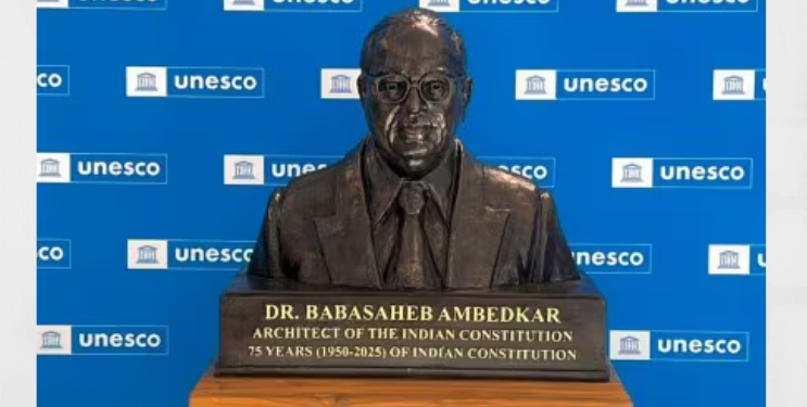 युनेस्कोच्या मुख्यालयात महामानवाच्या पुतळ्याचे अनावरण