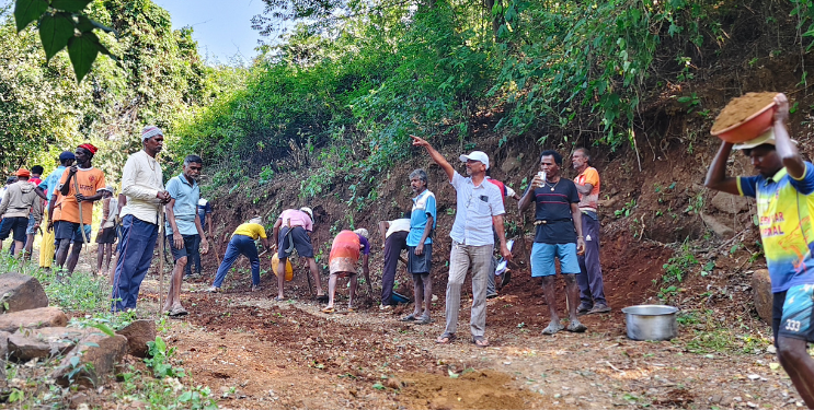वडगाव-गुतीची वाडी रस्त्याची दुरवस्था
