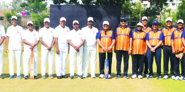 महावितरणाच्या क्रिकेट सामन्यात मुख्यालय संघाचा विजय