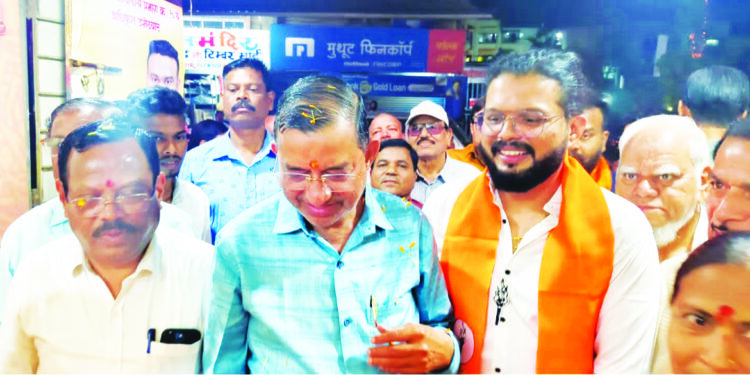 जनसंपर्क कार्यालयाचे बाळाराम पाटील यांच्या हस्ते उद्घाटन