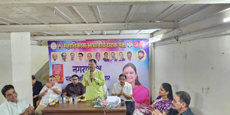 आघाडीच्या जनसंपर्क कार्यालयाचे उद्घाटन