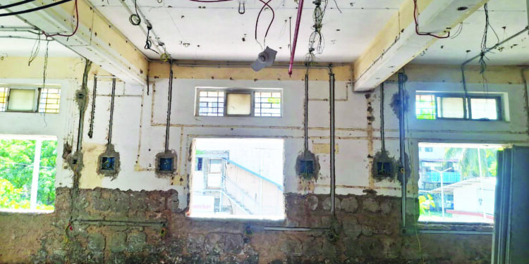 निविदा उघडण्याआधीच काम सुरू