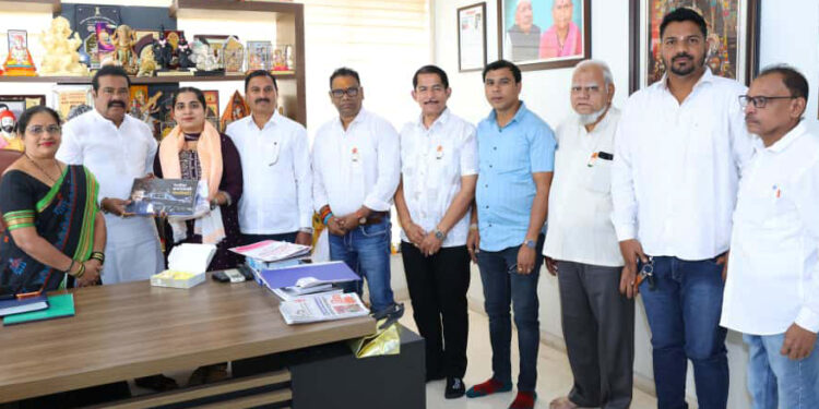 न्हावा गावाची मानसी भोईर सीए उत्तीर्ण