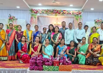 खेळांमधून जपले लहानपण