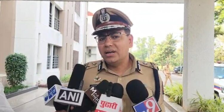 मतदारांनी निर्भीडपणे मतदान करावे: संजय दराडे