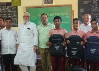 ग्रामीण भागातील विद्यार्थ्यांना ‌‘वेद’ची साथ