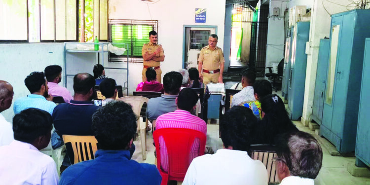 विद्यार्थ्यांना सायबर सुरक्षेचे धडे