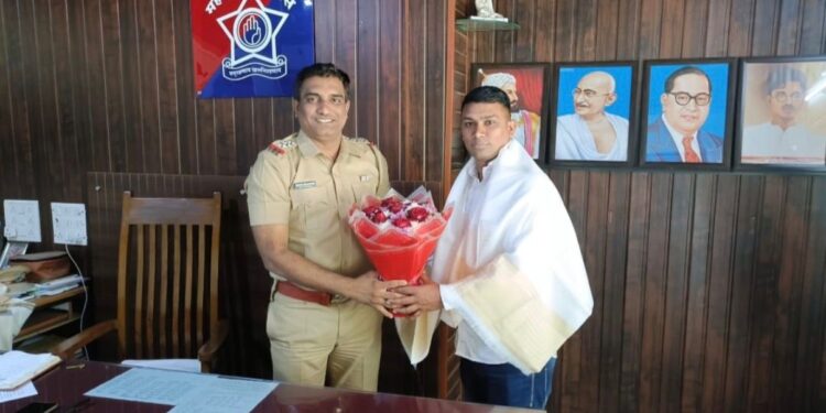 गाव कामगार पोलीस पाटील संघ कर्जत तालुका अध्यक्षपदी शेखर तरे