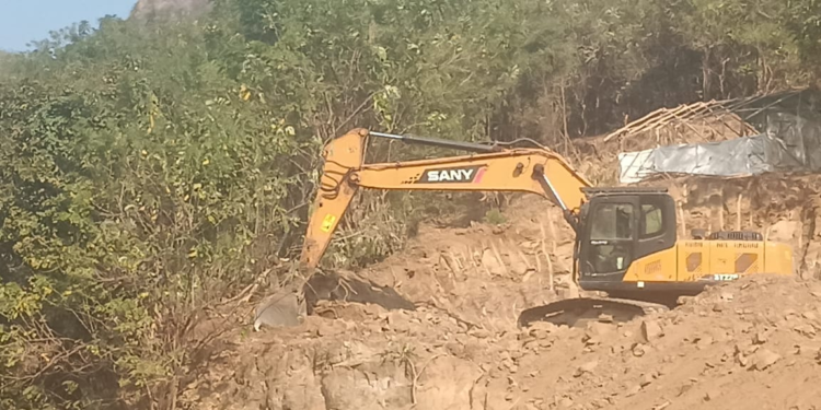 ‌‘संजिवनी‌’च्या भूमीवर उत्खननाचा कहर