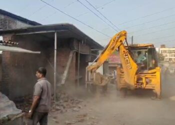 उपोषणाच्या तिसऱ्या दिवशी कार्यवाही सुरू