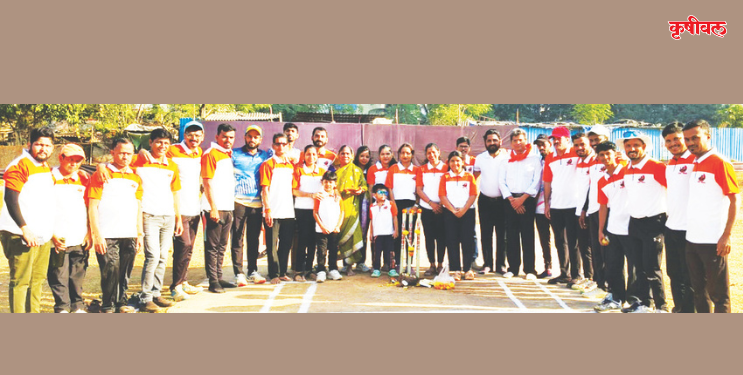 नाडकरांचा राजा कुलस्वामीनी चषक स्पर्धा