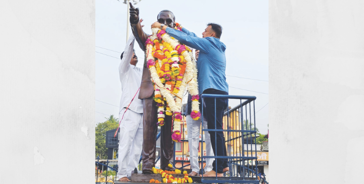 जिल्ह्यात महामानवाला अभिवादन
