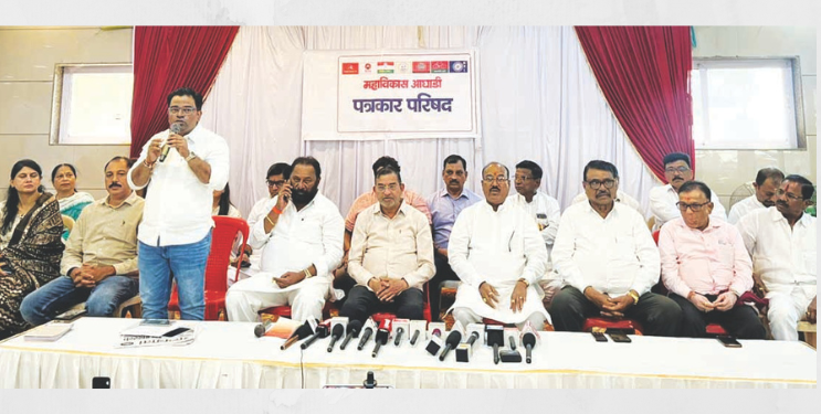 पालिकेमधील भ्रष्टाचाराविरोधात शेकाप आक्रमक