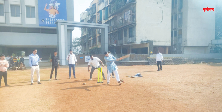 करंजाडे येथील शाळेचे मैदान नागरिकांसाठी खुले