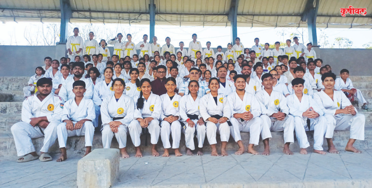 पेण येथे कराटे बेल्ट परीक्षा संपन्न