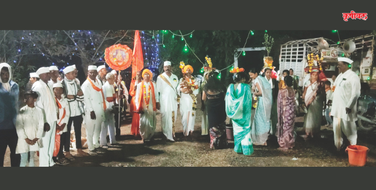 क्रांतिकारकांना अभिवादनसाठी देशप्रेमीची गर्दी