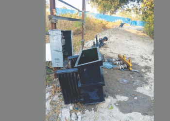 चालू ट्रान्सफॉर्मरमधून कॉइलची चोरी