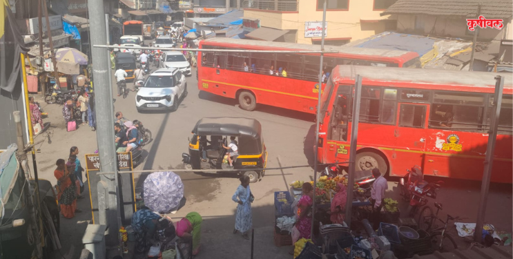 रेवदंडा बाजारपेठेला वहातूक कोंडीचे ग्रहण