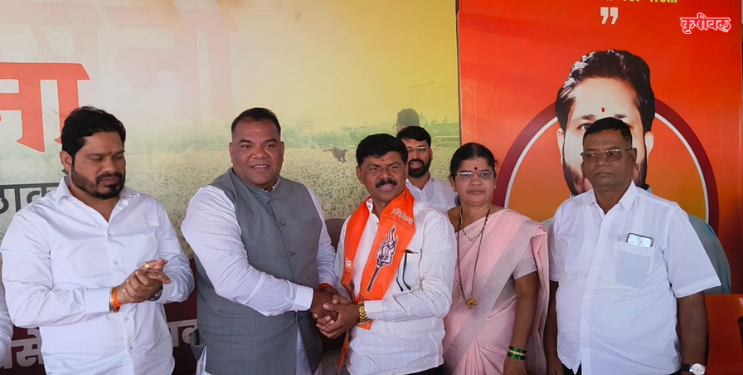 कर्जतमध्ये भाजपला धक्का