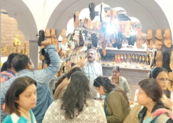 माथेरानच्या चामड्याच्या वस्तू दिल्लीत