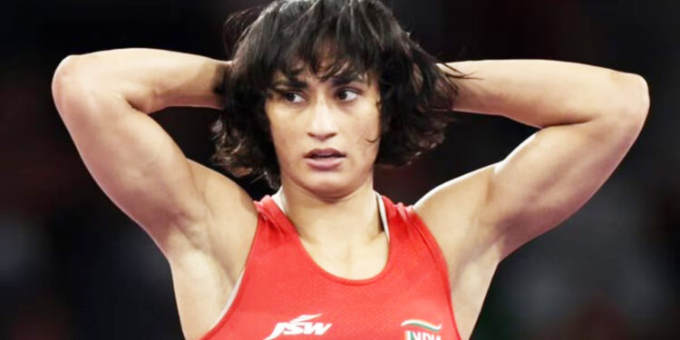 विनेश फोगाटचा निवृत्तीचा निर्णय मागे